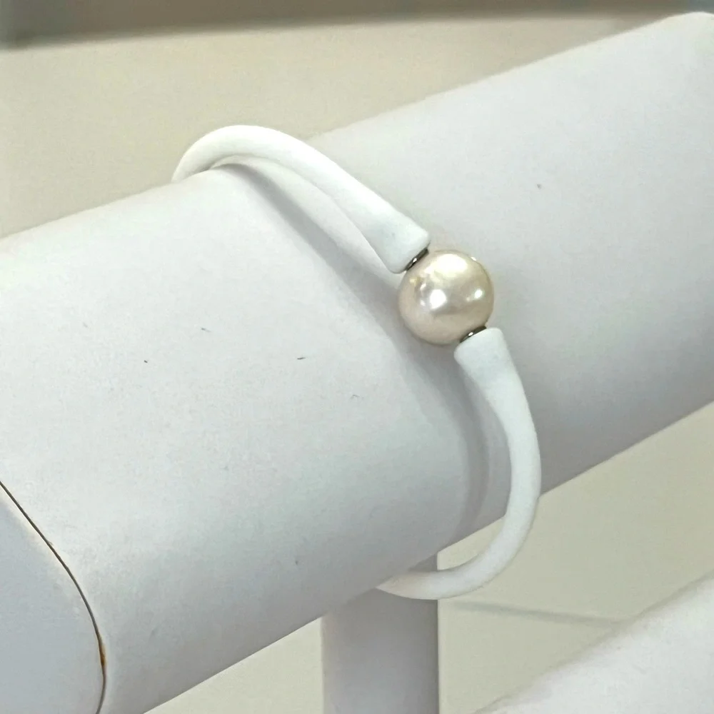 FRESH WATER PEARL | White Silicone Jelly Bracelet | NEW!